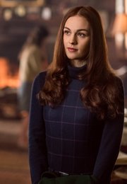 Софи Скелтон